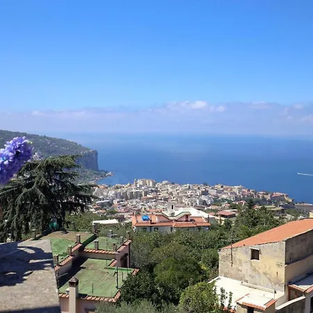 Appartamento Bella Casa Panoramica A Vico Equense